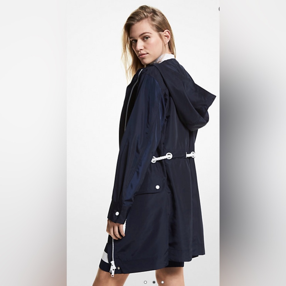 NWT NEVER WORN MK Ciré Anorak